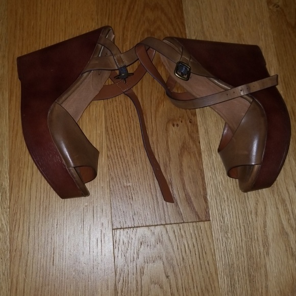Aldo brown leather wedges like new - Picture 6 of 8